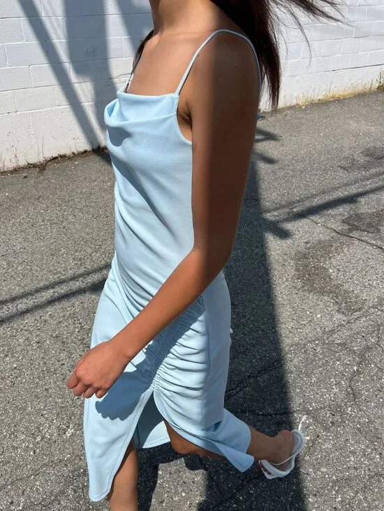 Oak + Fort Side Slit Ruched Midi Dress Light Blue Size Medium - Picture 3 of 7